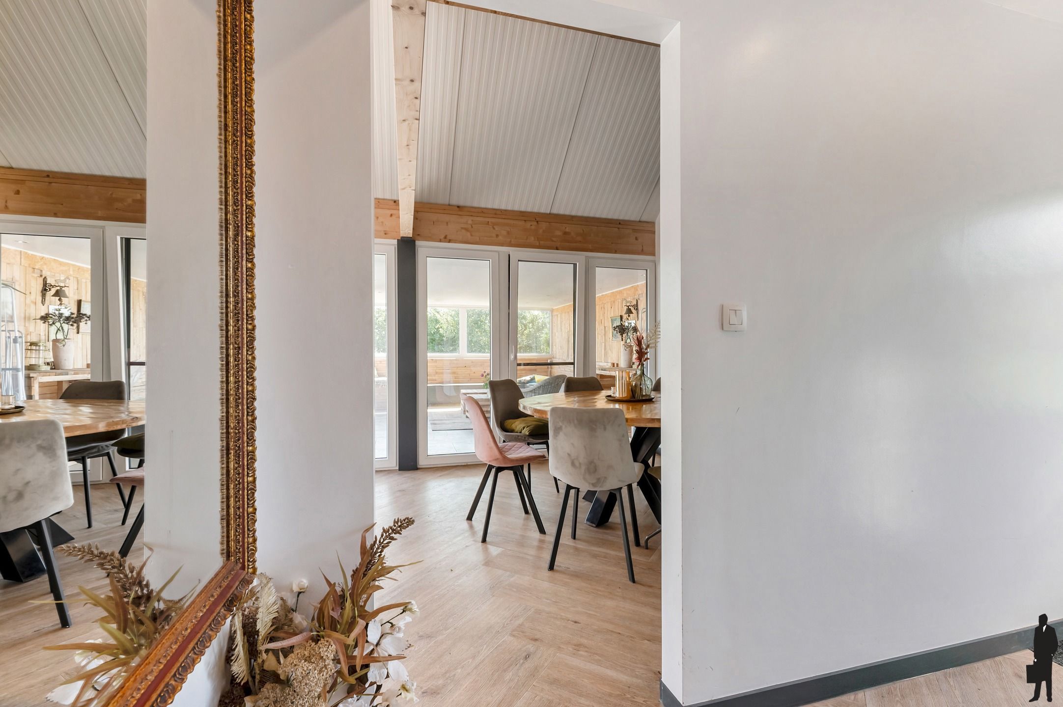 Idyllisch gelegen hoeve met 5 slpk, 2 badk. in Weelde foto 2