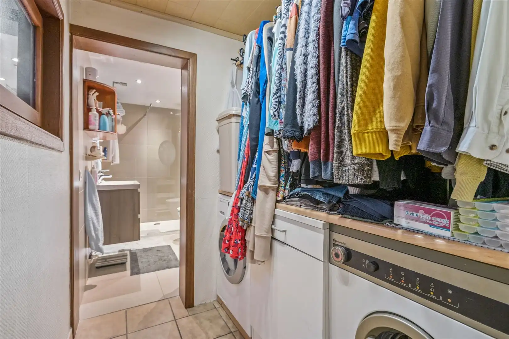 Centraal gelegen woning met 2 slaapkamers en tuin. foto 10