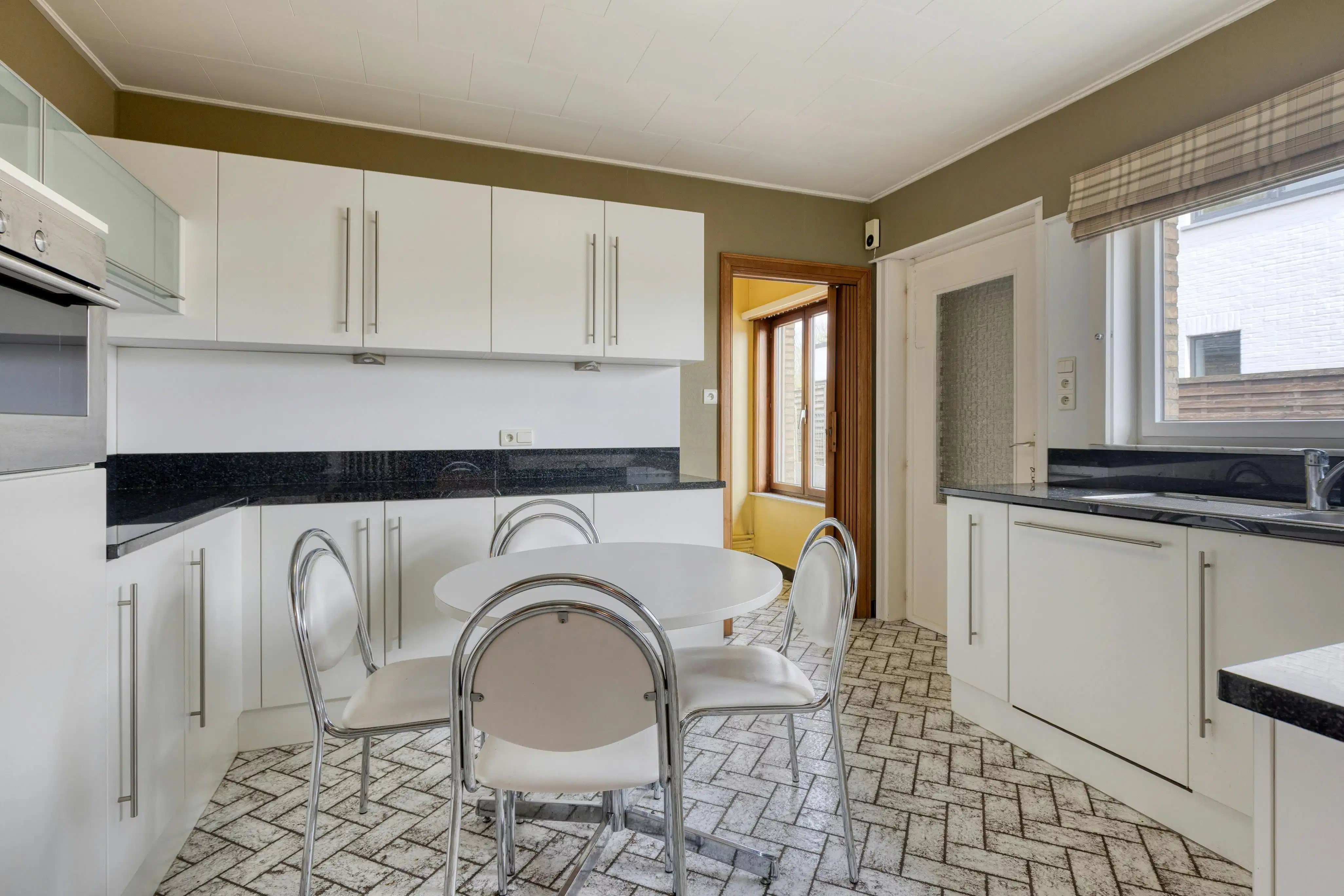 Laagbouwvilla met twee slaapkamers te koop in Oudenaarde foto 8