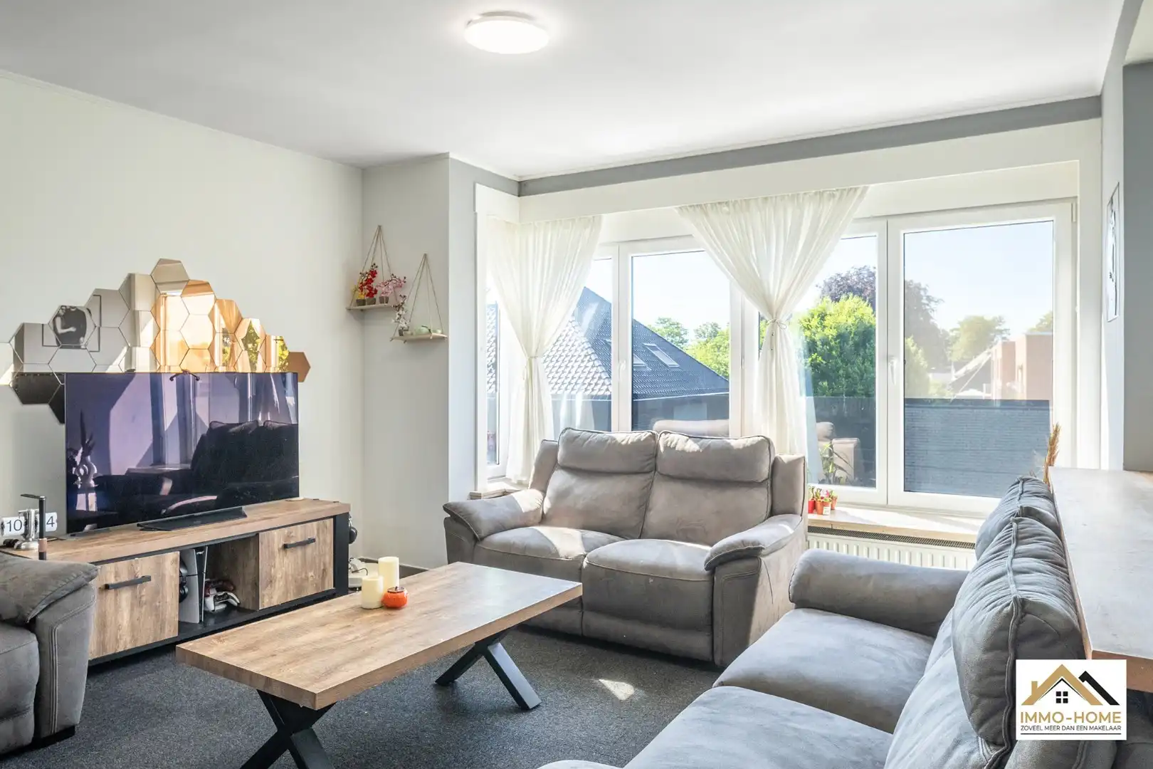 Ruim appartement met drie volwaardige slaapkamers  foto 3