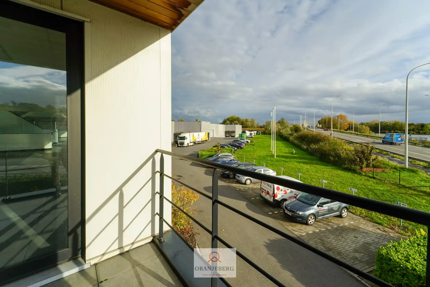 4 ruime en moderne kantoorruimtes te HUUR in EVERGEM foto 19