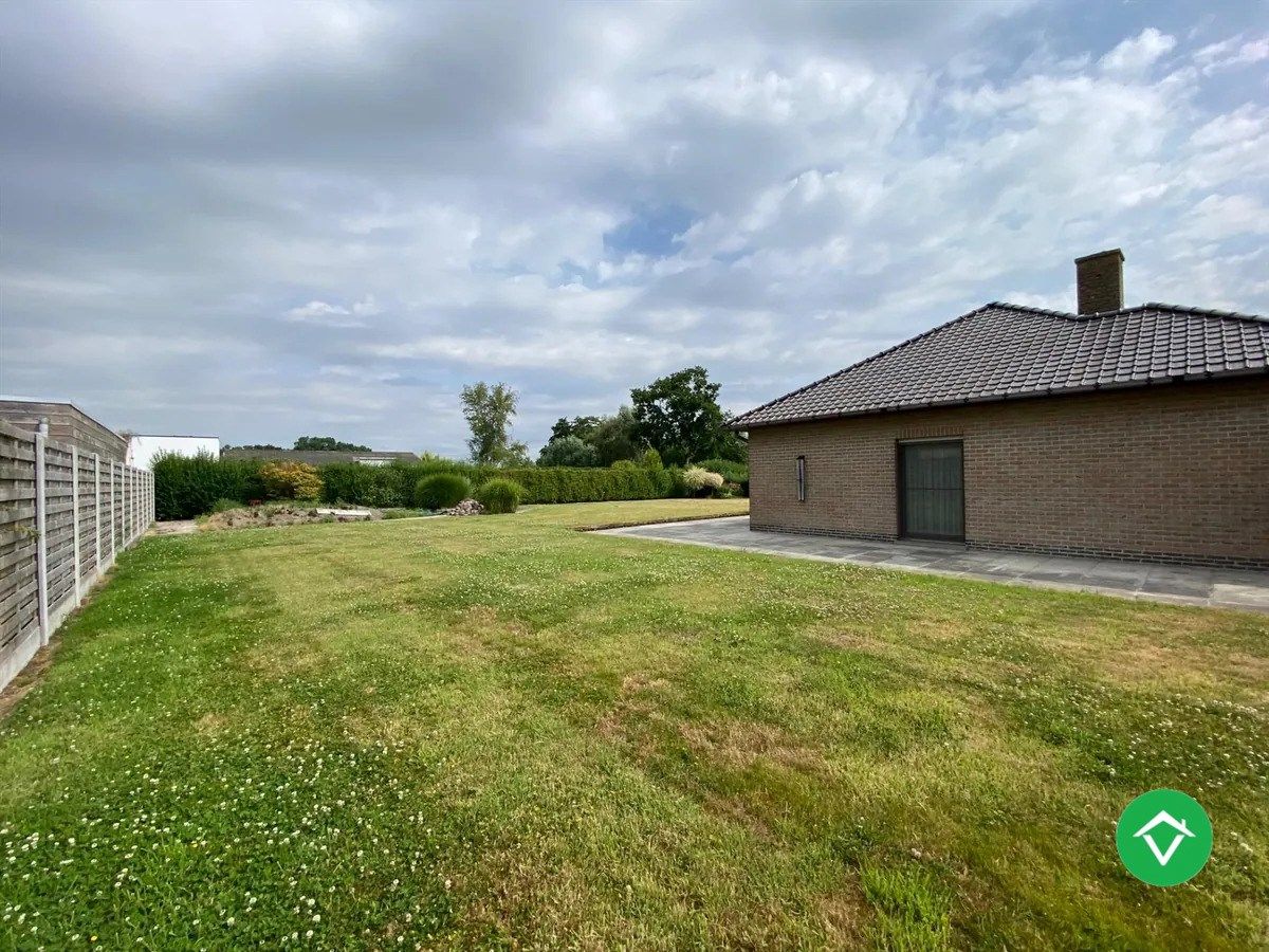 Alleenstaande woning met 3 slaapkamers en garage te Koekelare  foto 26