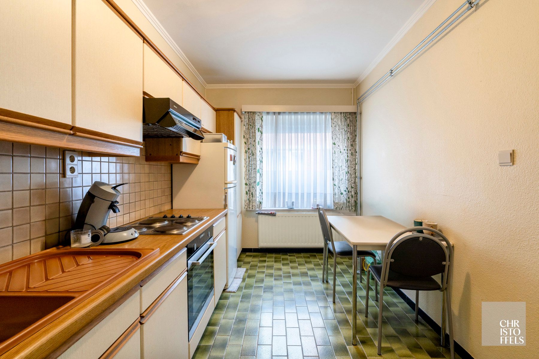 Op te frissen appartement (89m²) dichtbij het station in Tongeren! foto 2