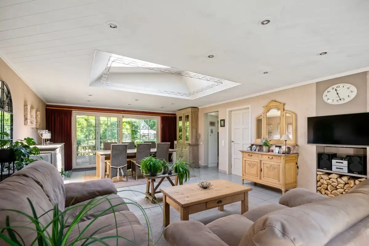 Gelijkvloerse woning op 1423 m²- met vergund bijgebouw en zicht op groen! foto 5