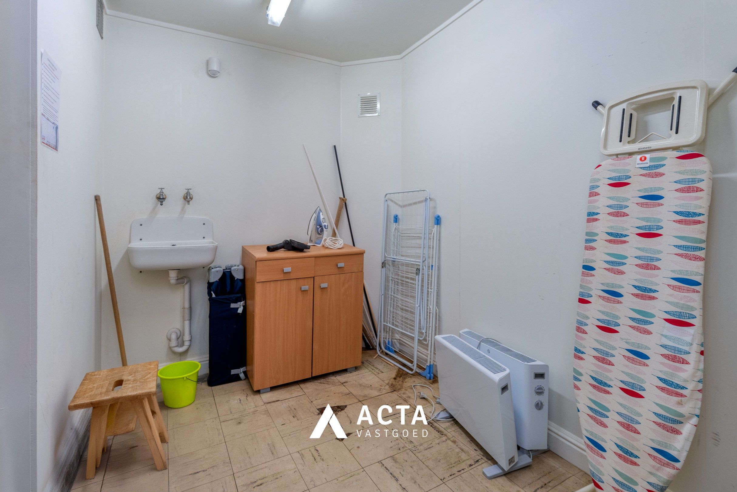 Gerenoveerde herenwoning met vijf slaapkamers in het centrum van Oostende foto 28