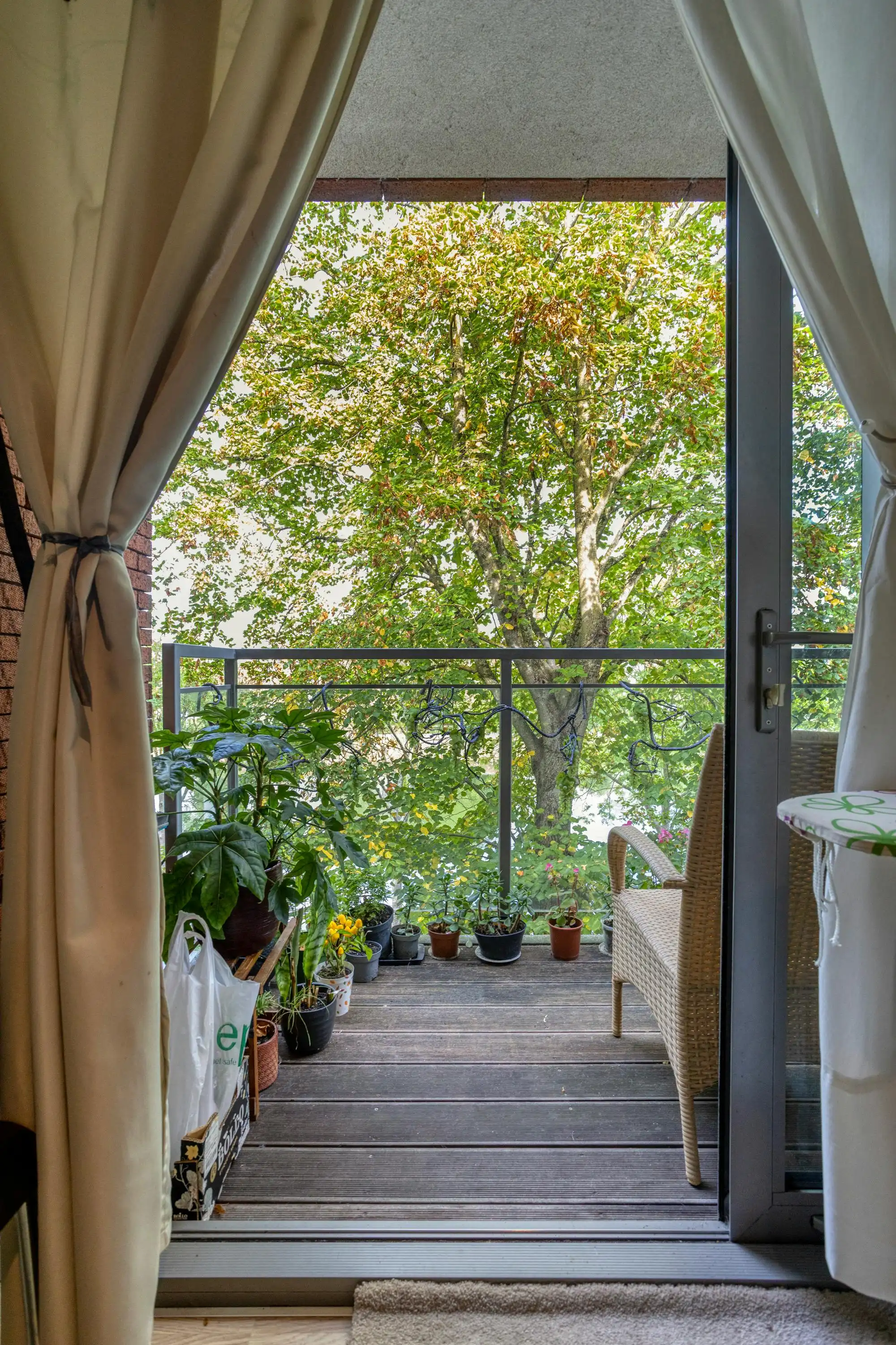 Ruim appartement met 2 grote terrassen en prachtig kanaalzicht foto 4
