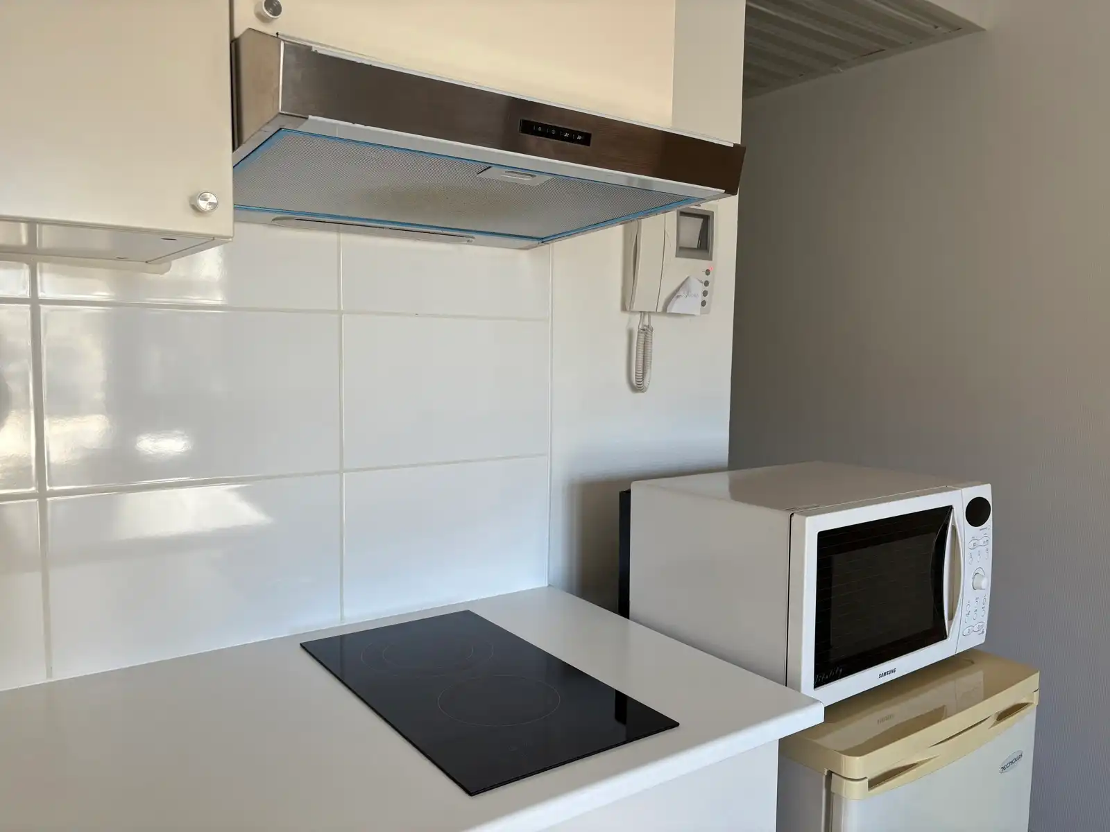 Te huur: gezellige studio nabij centrum Leuven foto 3