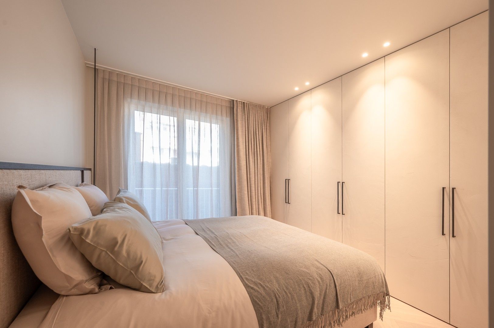 Magnifiek gerenoveerd appartement van 150 m², op enkele passen van het Van Bunnenplein. foto 14