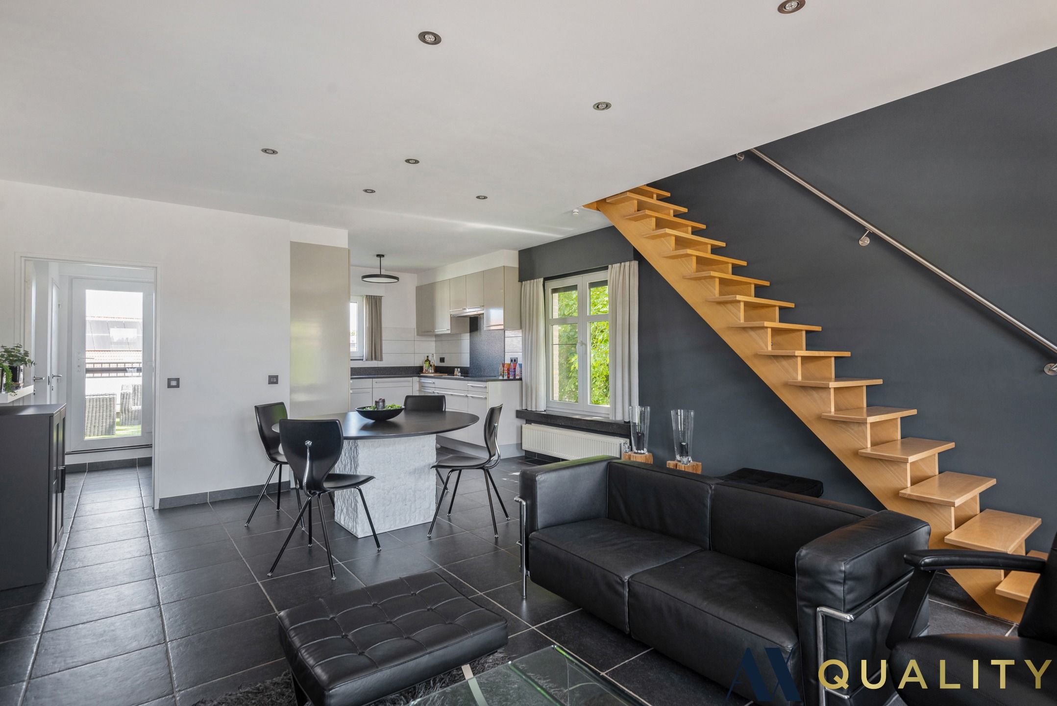 Duplex appartement met ruim terras foto 8