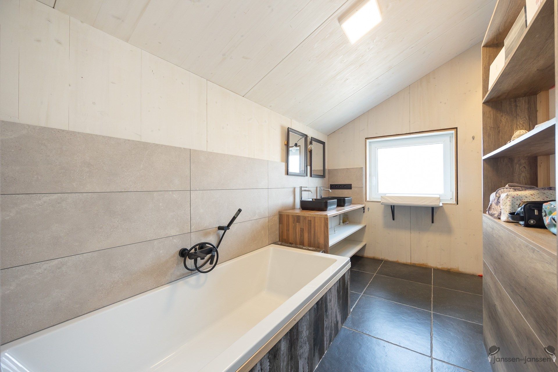 Charmante woning, 3 slaapkamers en tuin te Baal foto 10