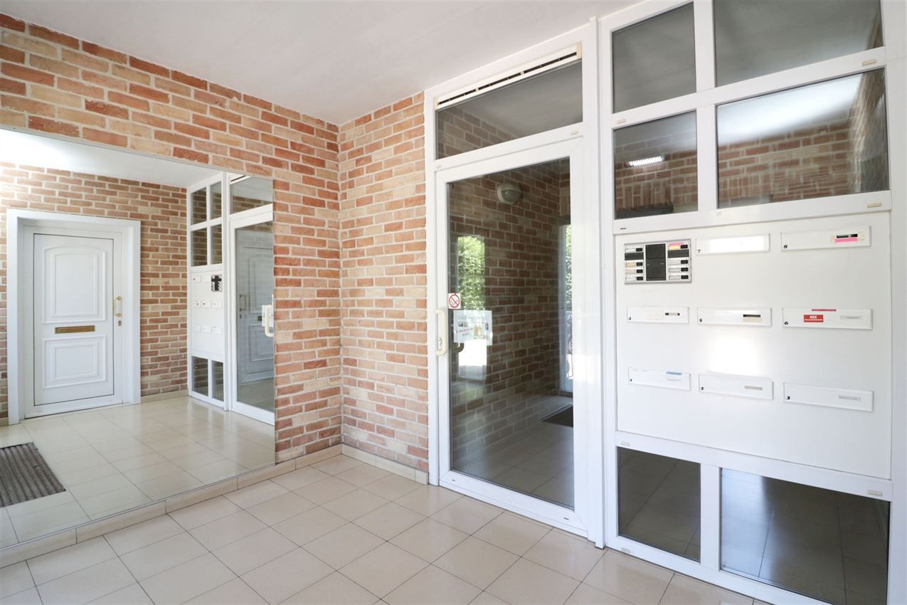 Appartement, 2 slpk, autostaanplaats in carport foto 32