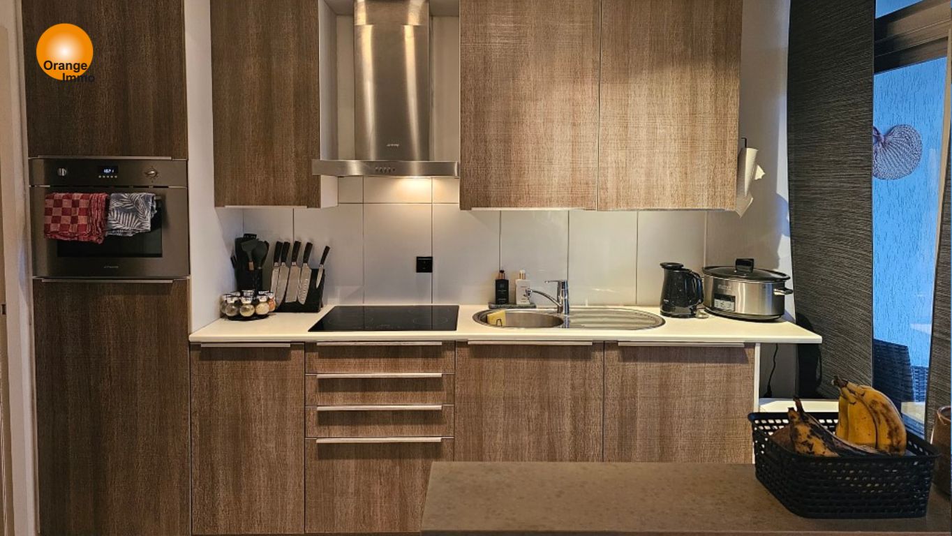 Appartement met 2 slaapkamers en 2 terrassen. foto 4