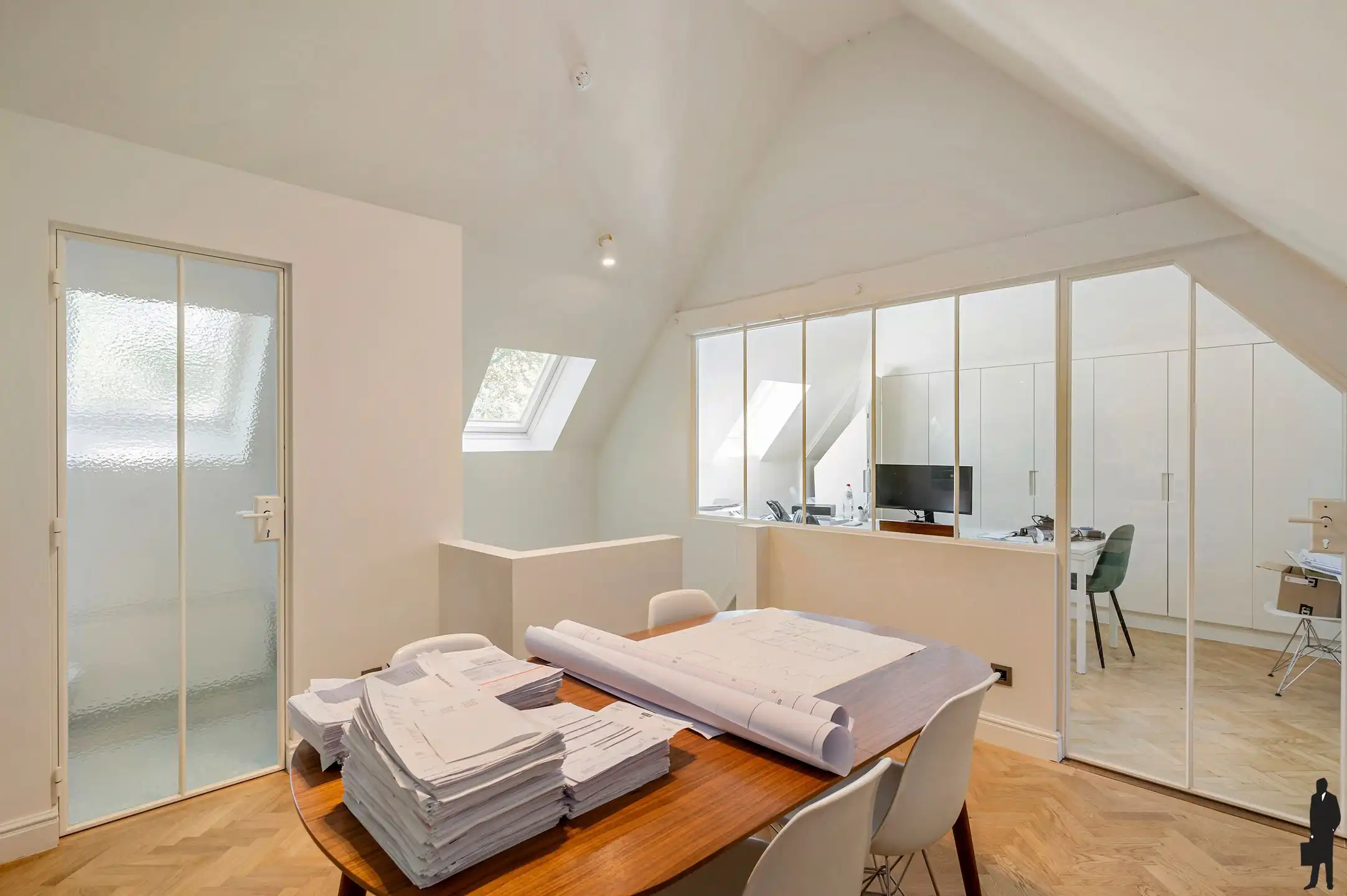 Prachtig instapklaar eclectisch landhuis op ca. 2.932m² te Hoogboom! foto 28