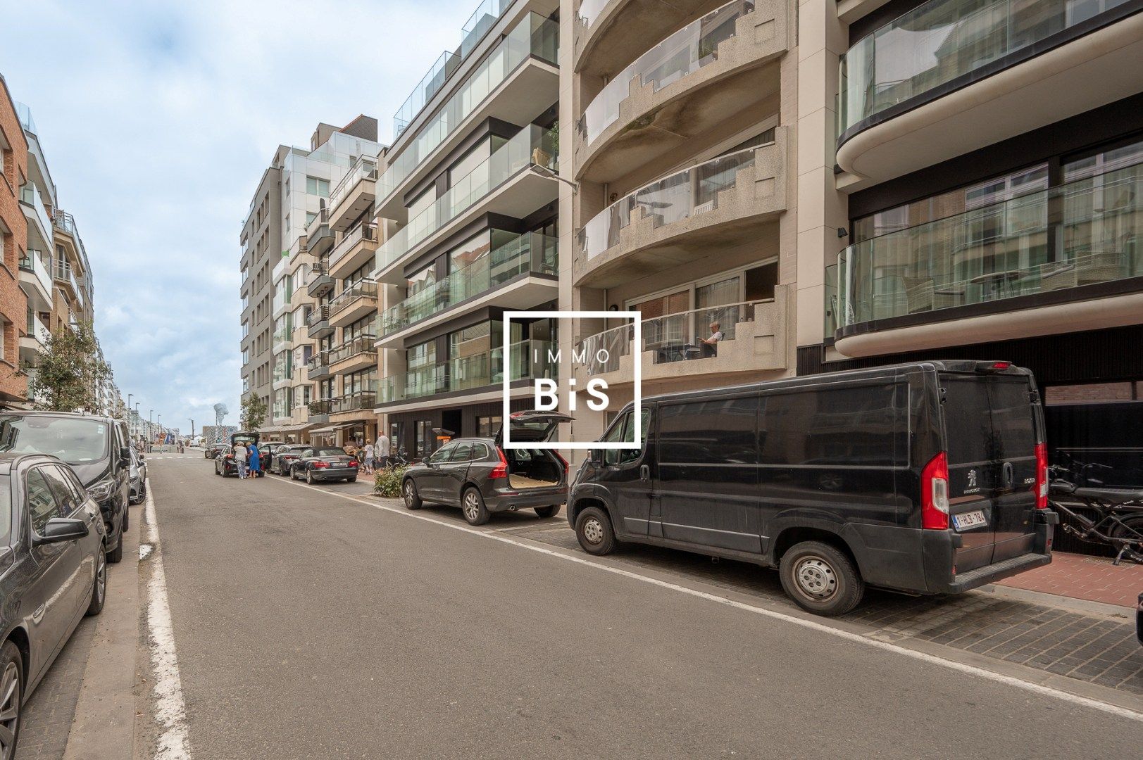 Stijlvol nieuwbouwappartement op toplocatie aan zee foto 15