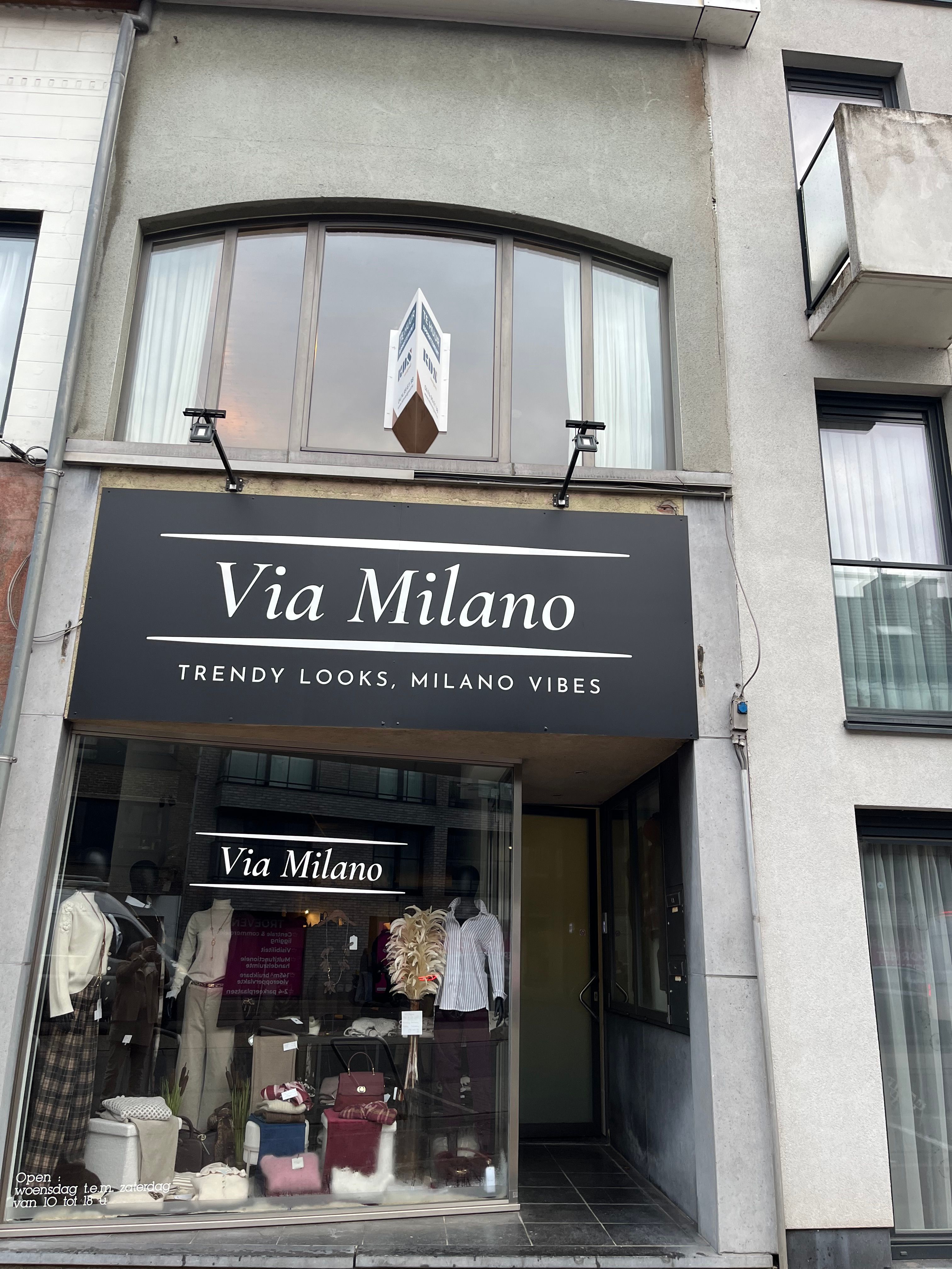 Gezellig, tof duplex-appartement met zonneterras 12m2 in centrum Deinze foto 2