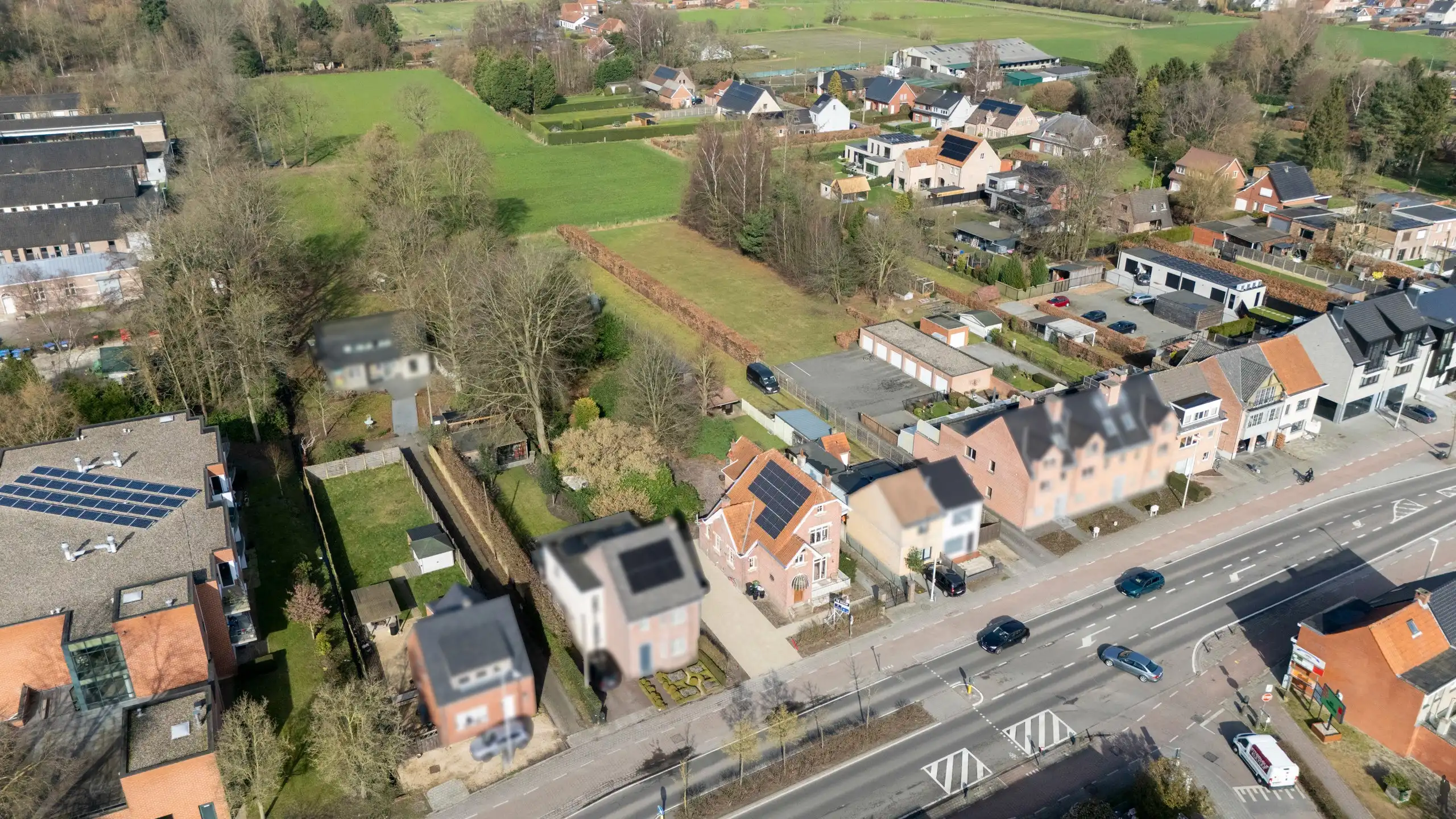 Authentiek gerenoveerd vrijstaand herenhuis te Zoersel! foto 24