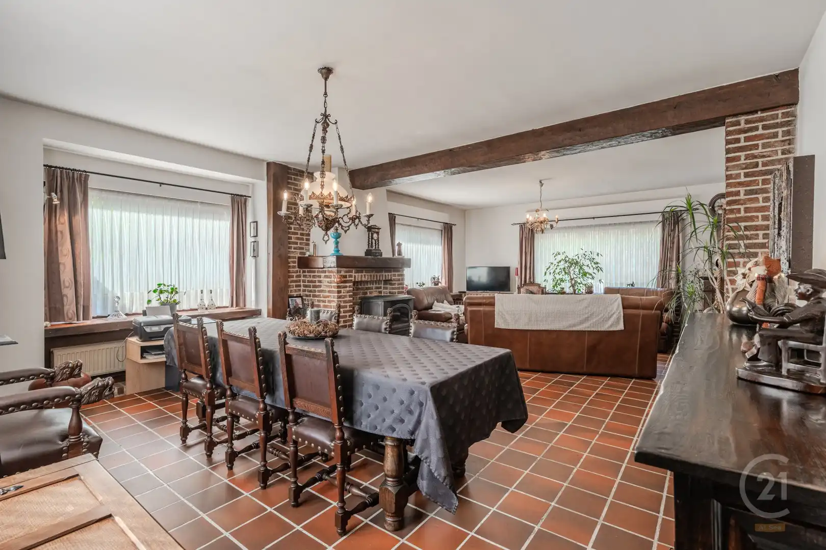 Gezellige woning met veel buitenruimte en rustige ligging foto 4
