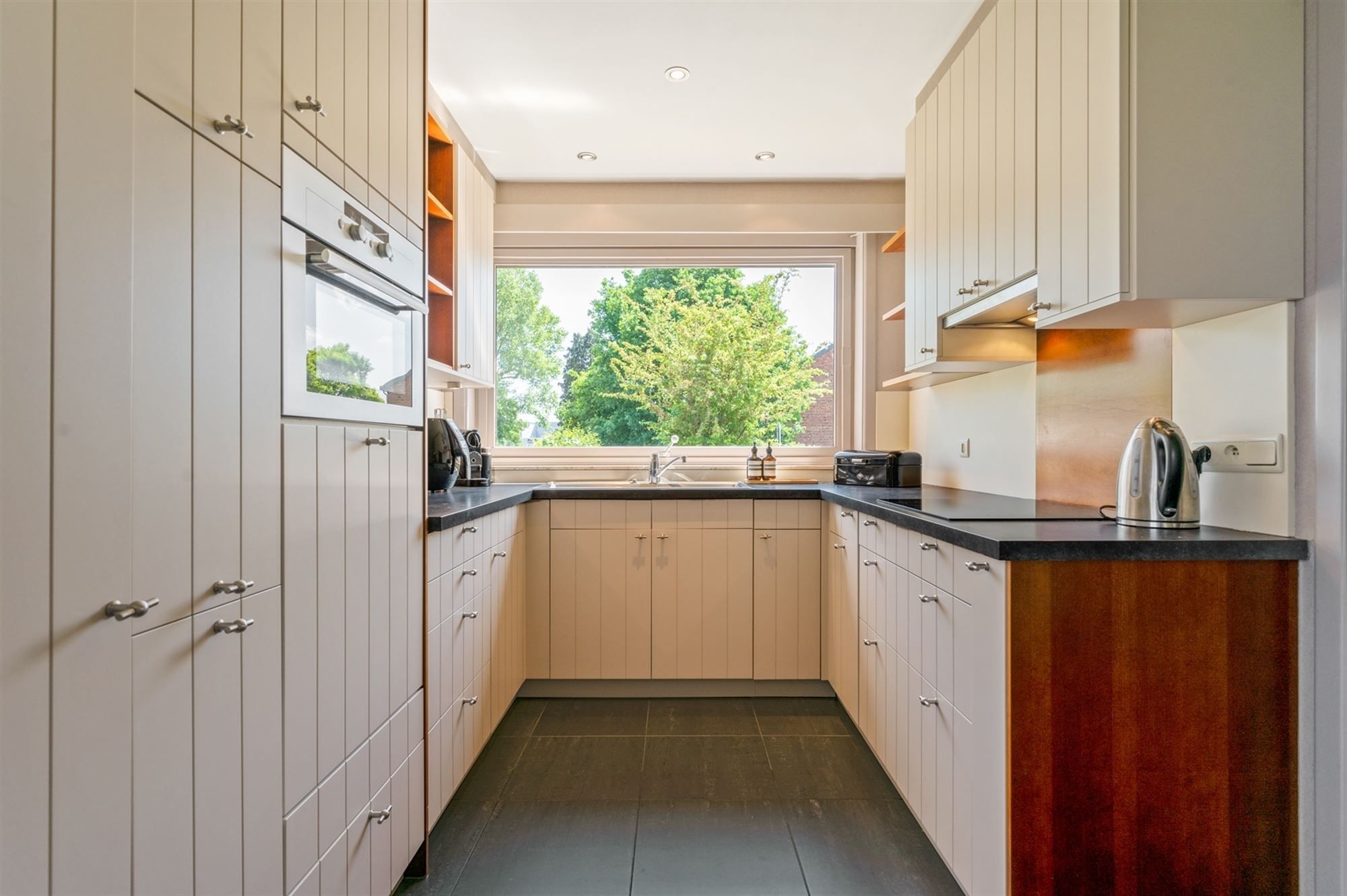Centraal gelegen woning met potentieel - te Sint-Katelijne-Waver foto 6