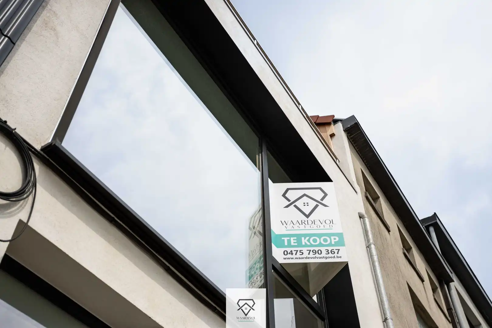 Reconversie nieuwbouw met waterzicht te Gent foto {{pictureIndex}}