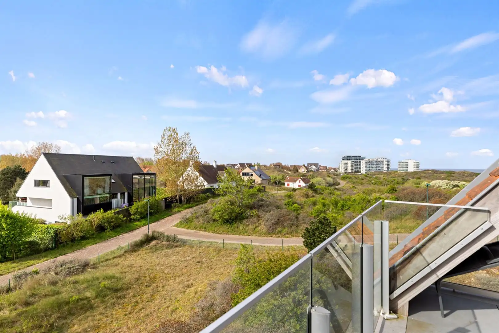 Prachtig gelegen duplex appartement met unieke zichten foto 8