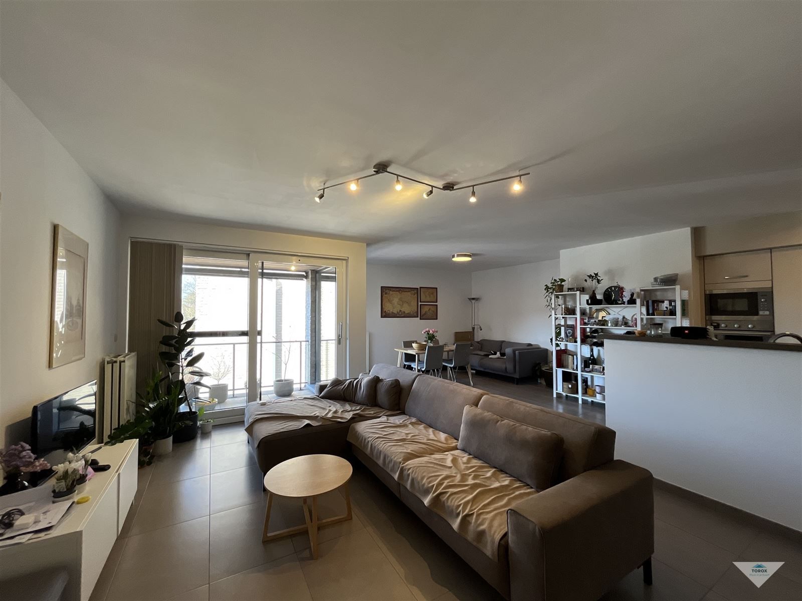 appartement foto {{pictureIndex}}
