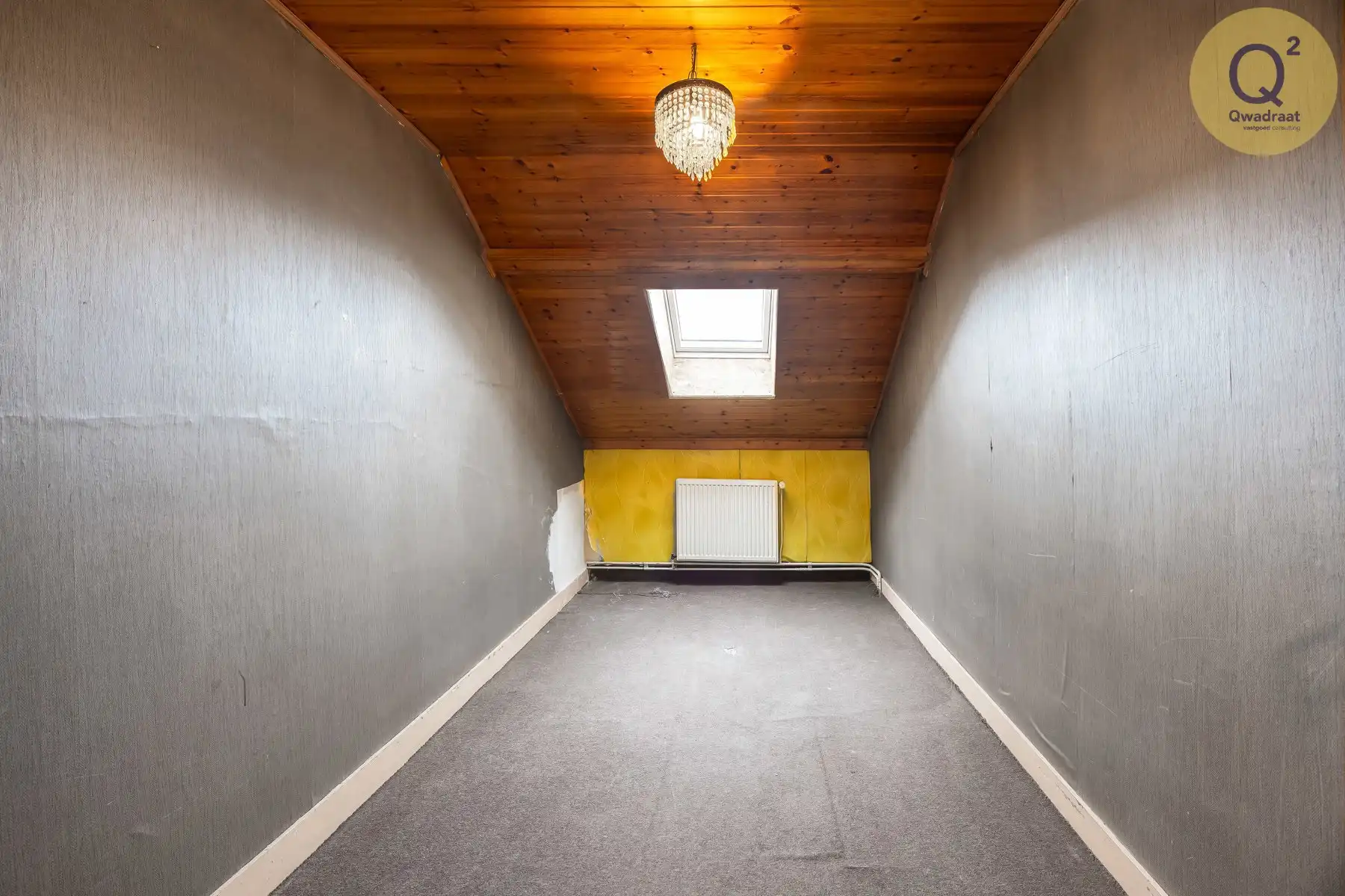 huis met 6 slpks, 2 badkamers, 2 keukens en stadstuintje foto 21