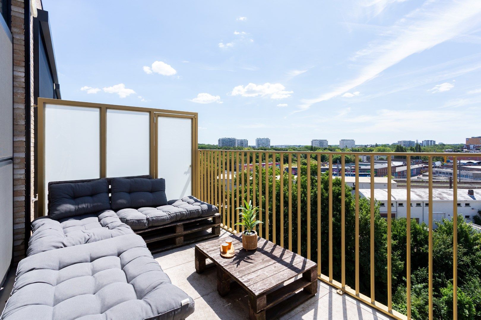 Moderne penthouse met drie slaapkamers en zonnig terras in hartje Zurenborg – Antwerpen foto 11