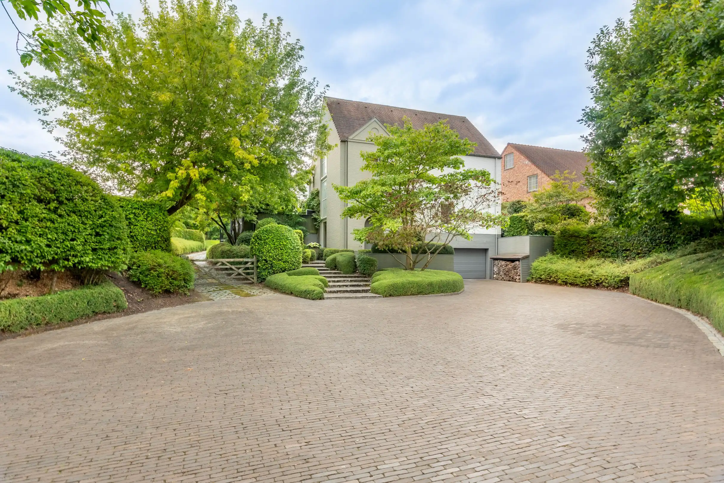 Prachtige ruime villa met parktuin en zwemvijver in Oud-Heverlee foto 16