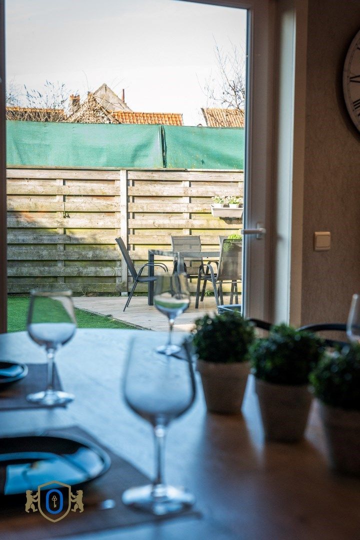 5-slpkr woning met garage & tuin foto 13