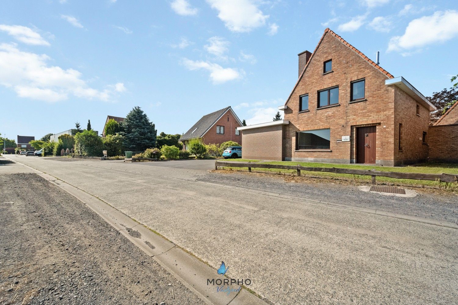 Te koop in Veldegem – Karaktervolle woning met veel potentieel op ruim perceel van 1.602 m² foto 5