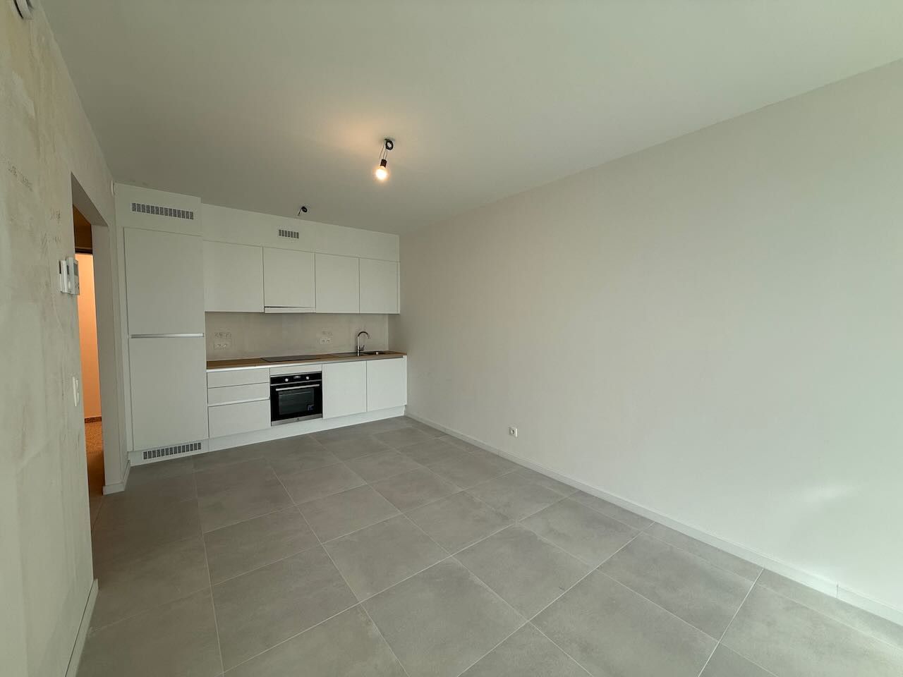 Instapklaar nieuwbouwappartement met terras foto 8