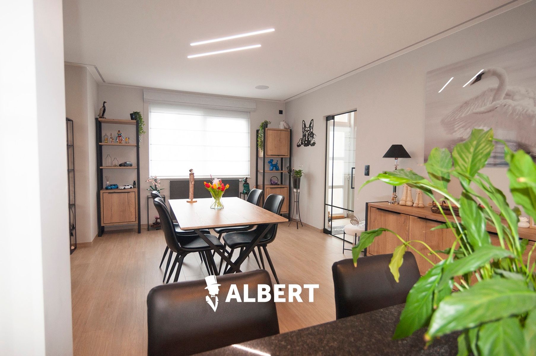 Instapklare woning met grote tuin en garage/magazijnruimte foto 7