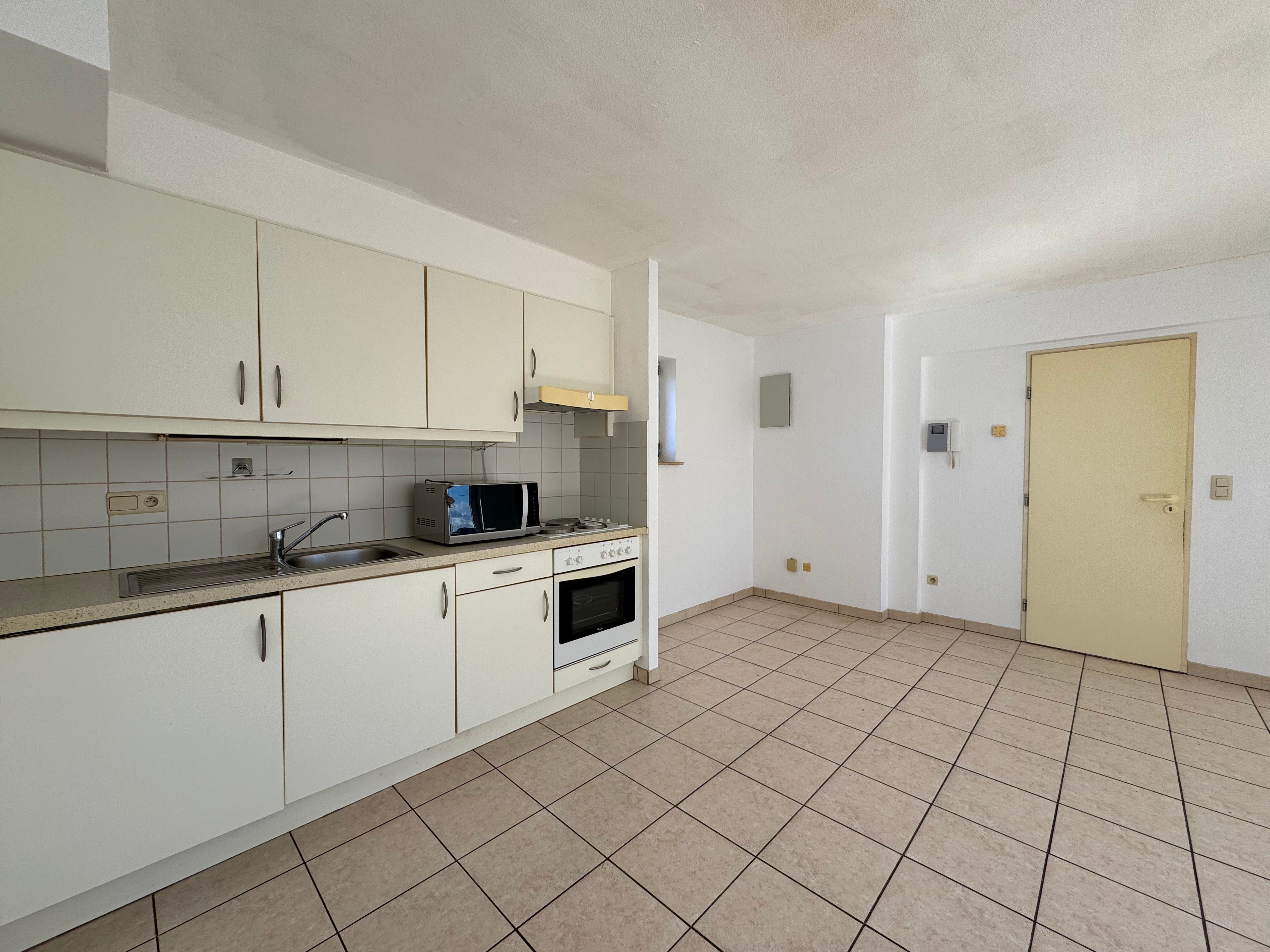 Praktisch gelegen appartement foto 3