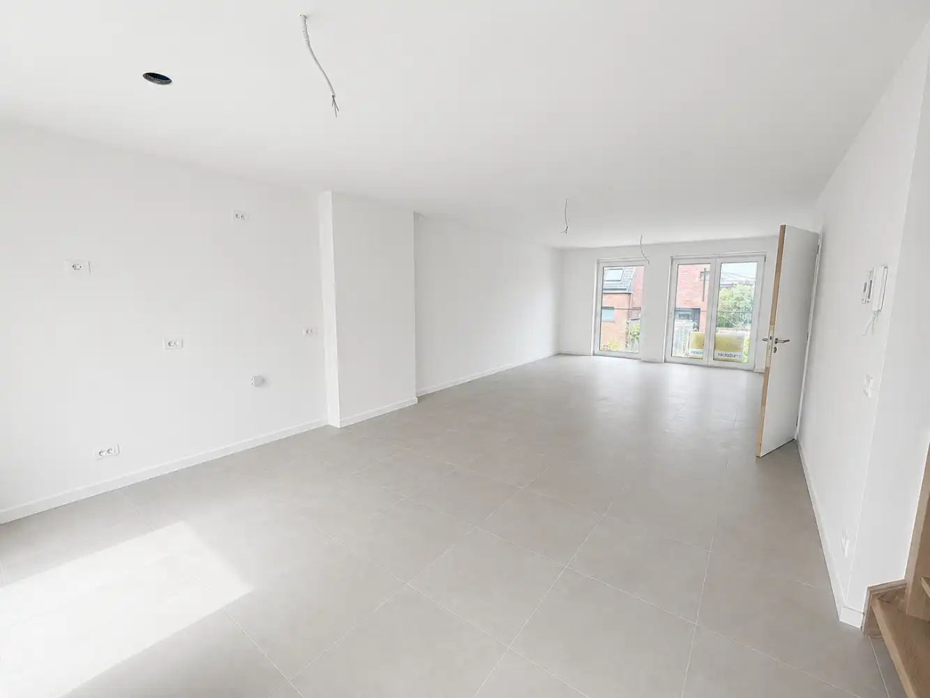 Nieuwbouwwoning met 4 slaapkamers in Mariakerke foto 3