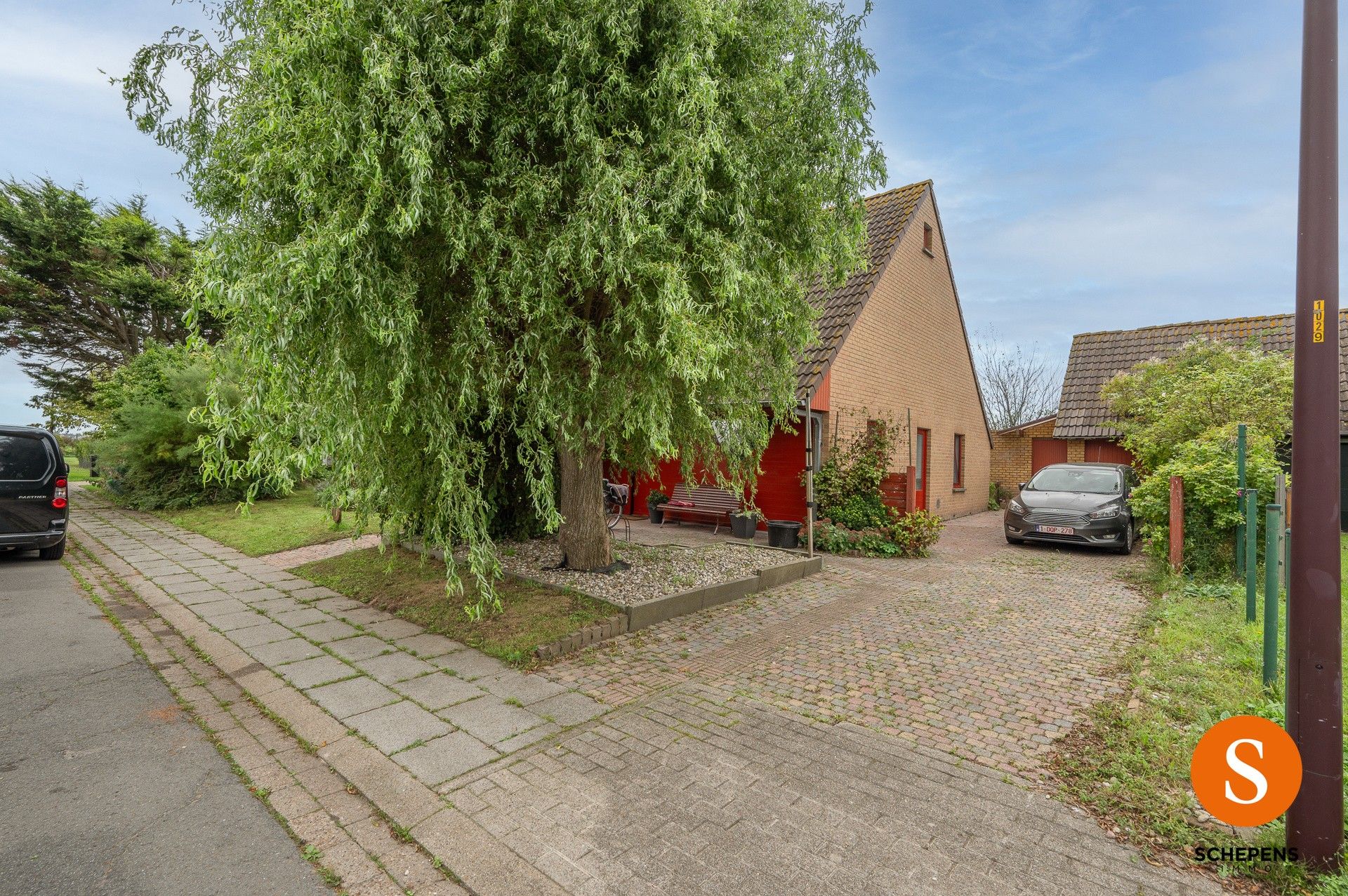 Gezellige alleenstaande woning met verzicht op de polders. foto 5