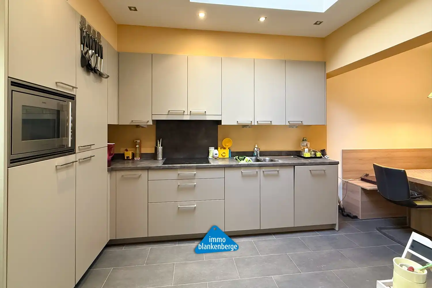 Charmante en instapklare woning op toplocatie nabij centrum, strand en zee foto 8