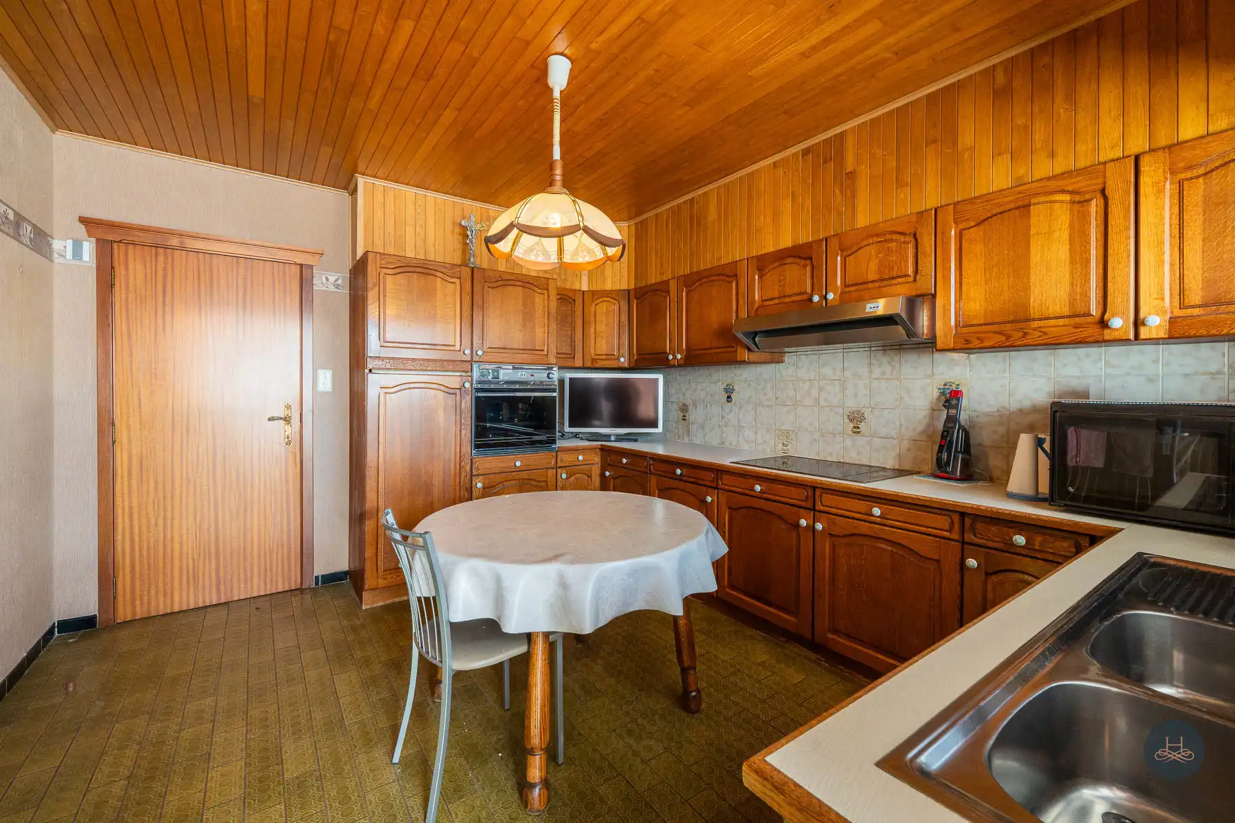 Ruime woning in rustige woonwijk  foto 10