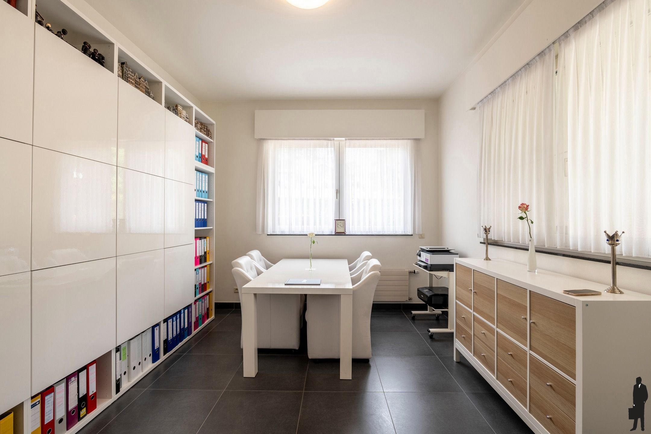 Tijdloze, volledig gerenoveerde villa 'Arendsnest' te Achel foto 12