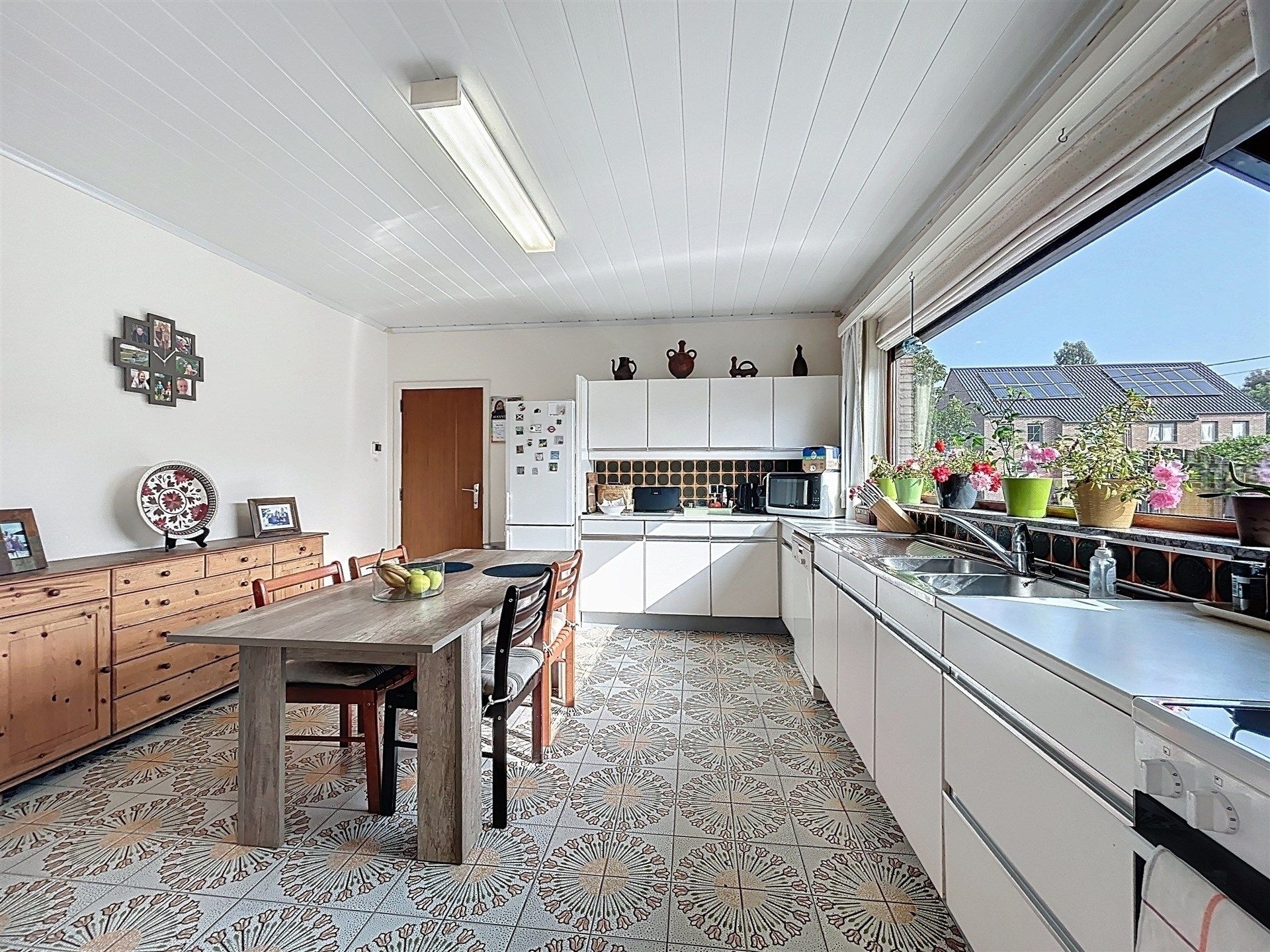 Charmante woning met 3 slk en garage op toplocatie. foto 7