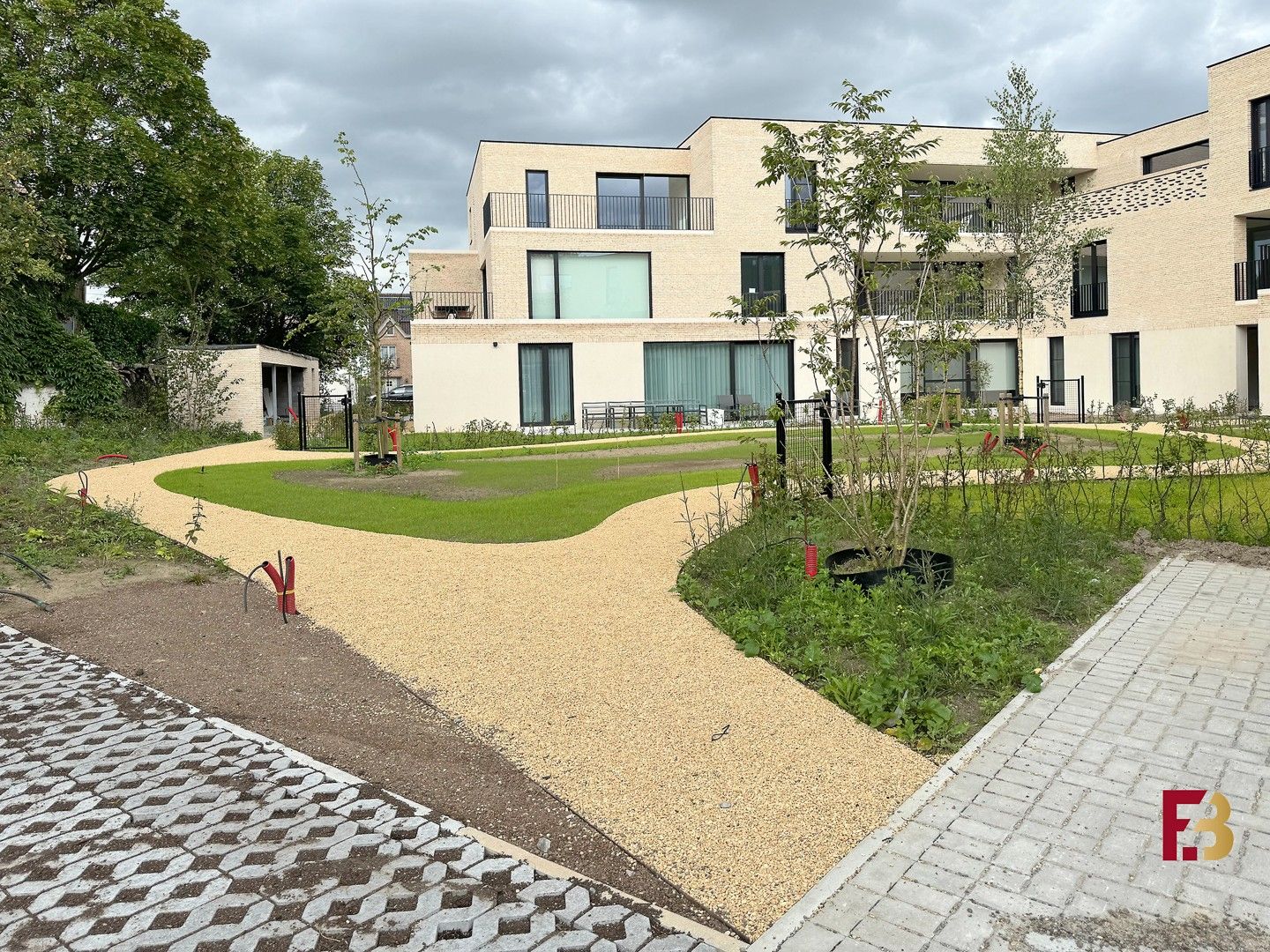 BEN-appartement met 2 slaapkamers en ruim terras te Kruisem foto 13