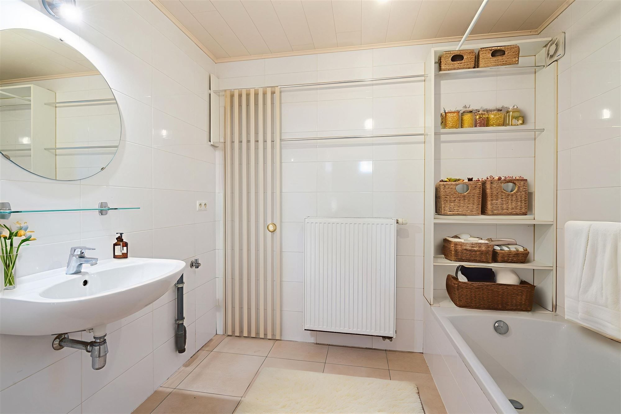 Gerenoveerde woning met 2 slaapkamers en tuintje foto 4