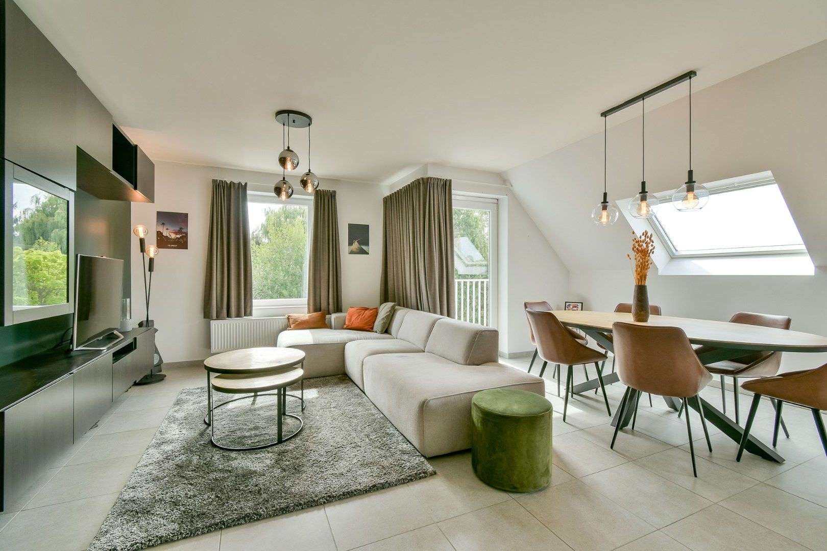 Instapklaar energiezuinig appartement foto {{pictureIndex}}