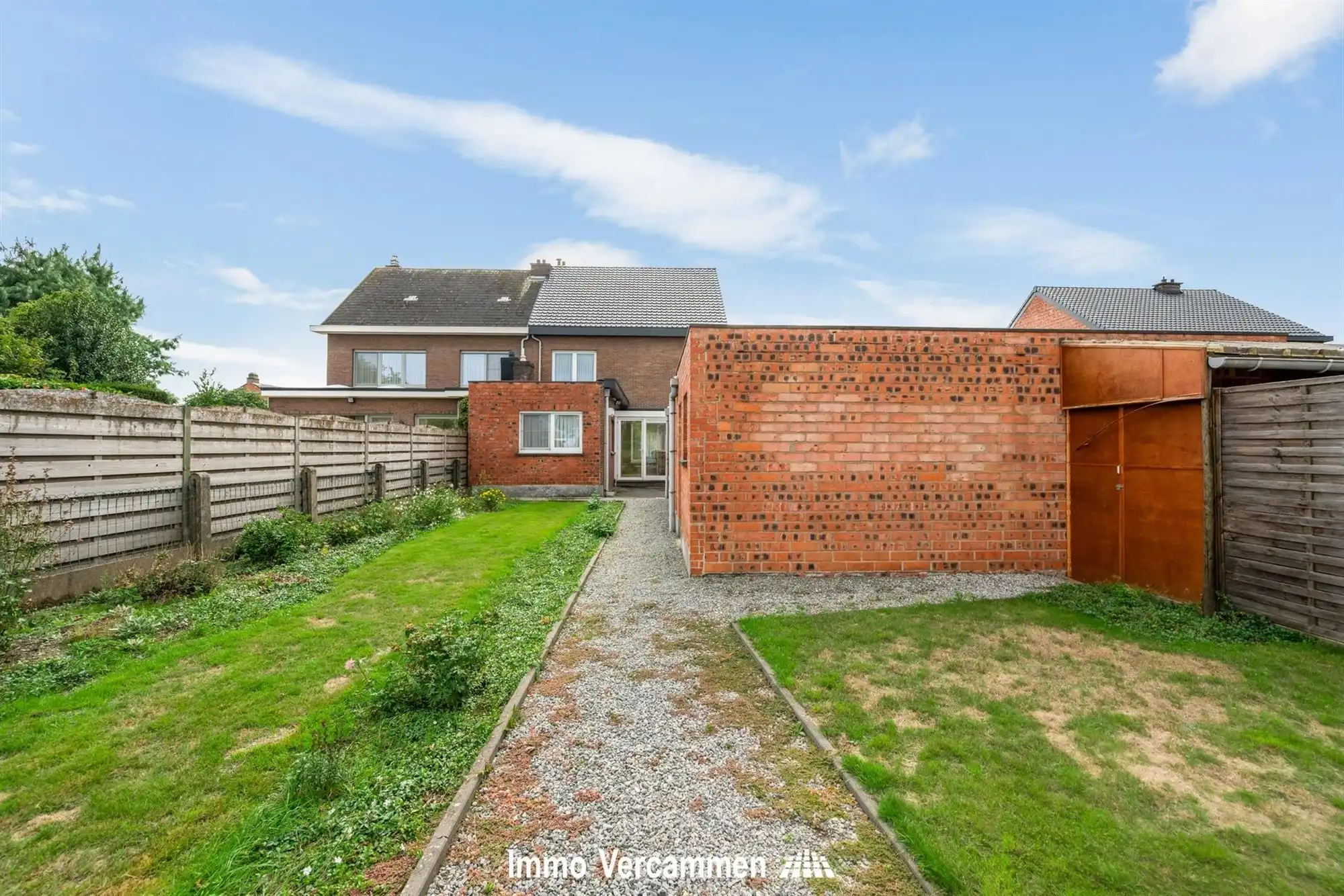 Goed onderhouden, halfopen bebouwing te Sint-Katelijne-Waver foto 16