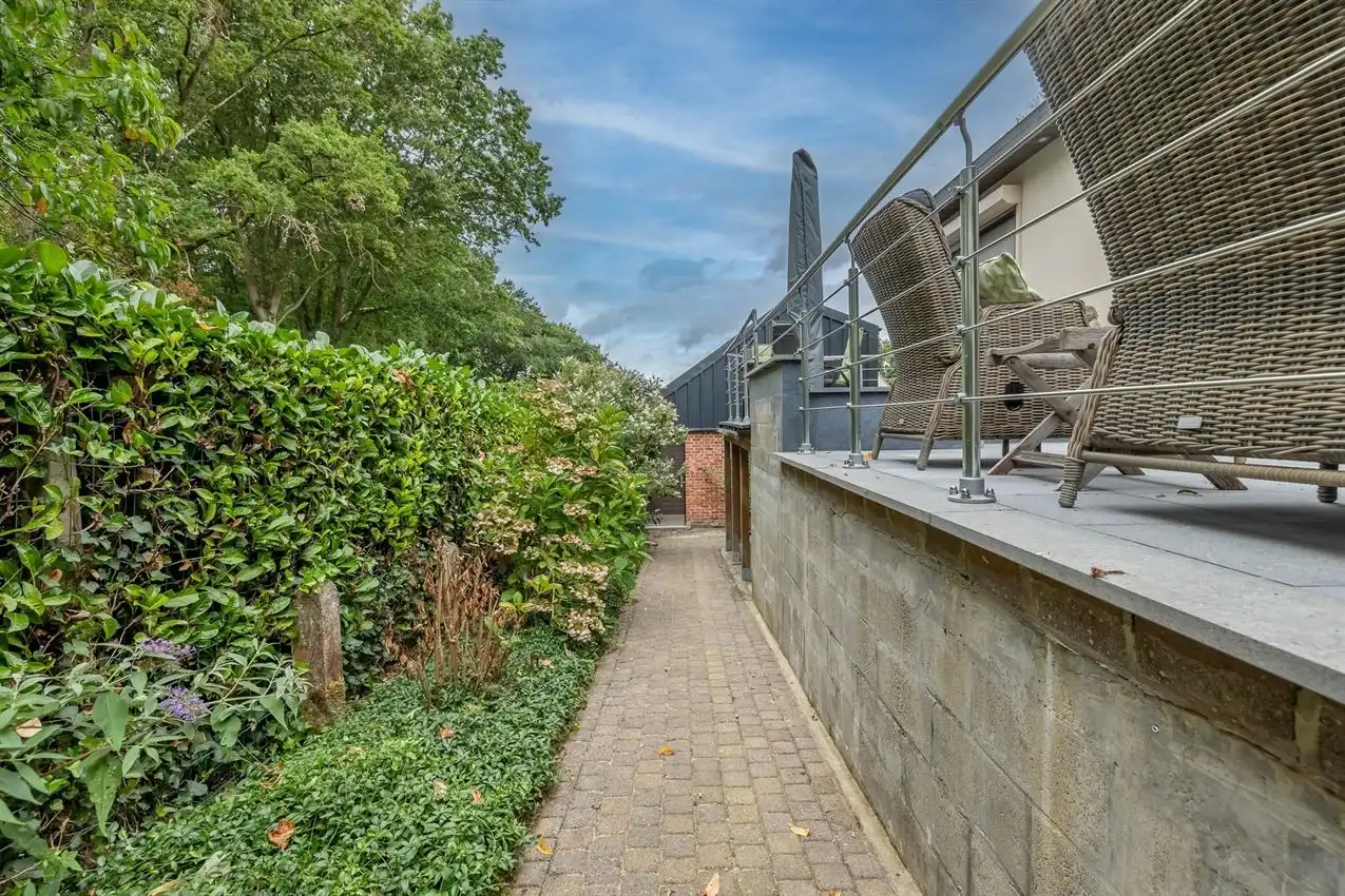 Wonen in het groen, heerlijke terrassen,  prachtige zichten foto 47