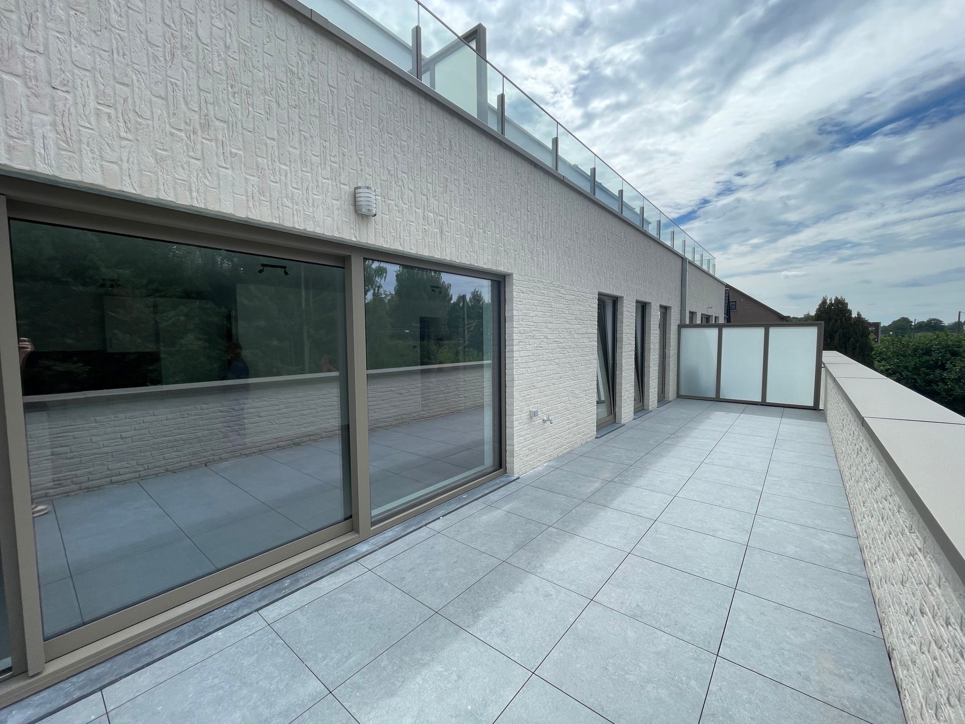 Nieuwbouw appartement op uitstekende locatie foto 10
