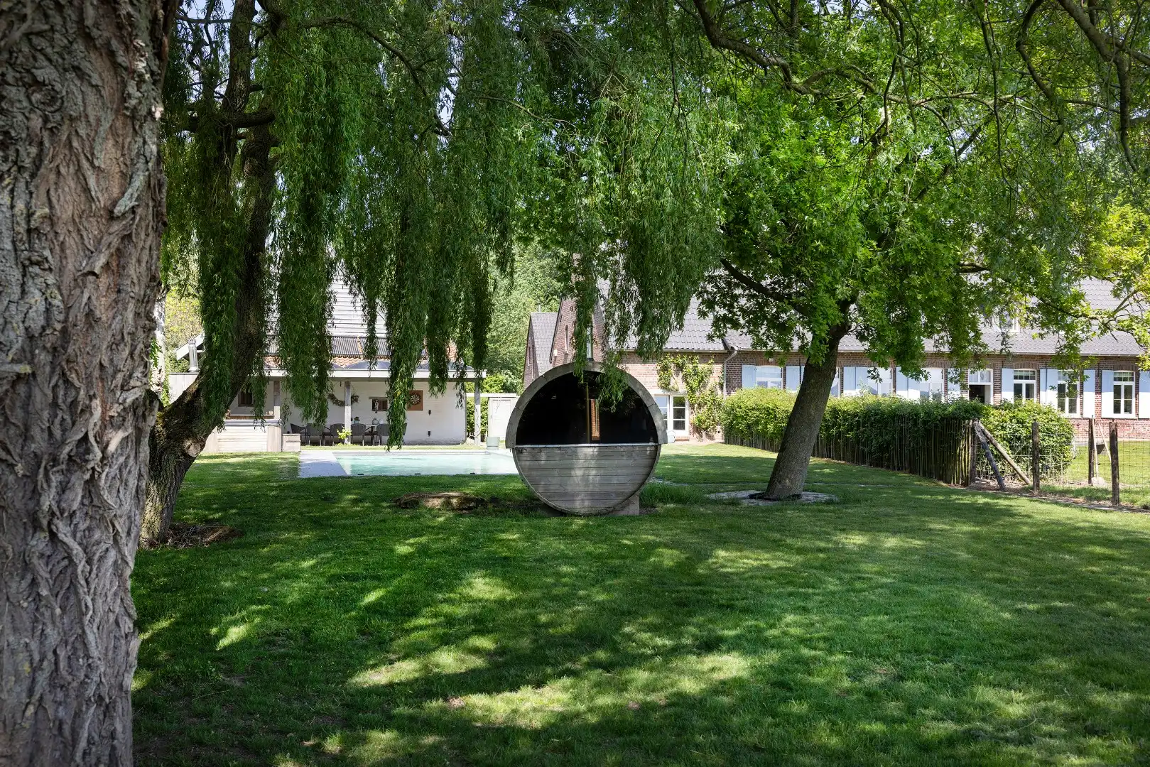 DOMEIN  MET 5 VAKANTIEWONINGEN, EEN ESTAMINET EN EEN VILLA foto 18