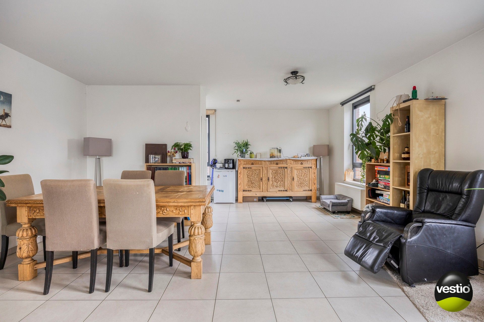 3 slaapkamer appartement in parkomgeving, op wandafstand van het centrum. foto 2