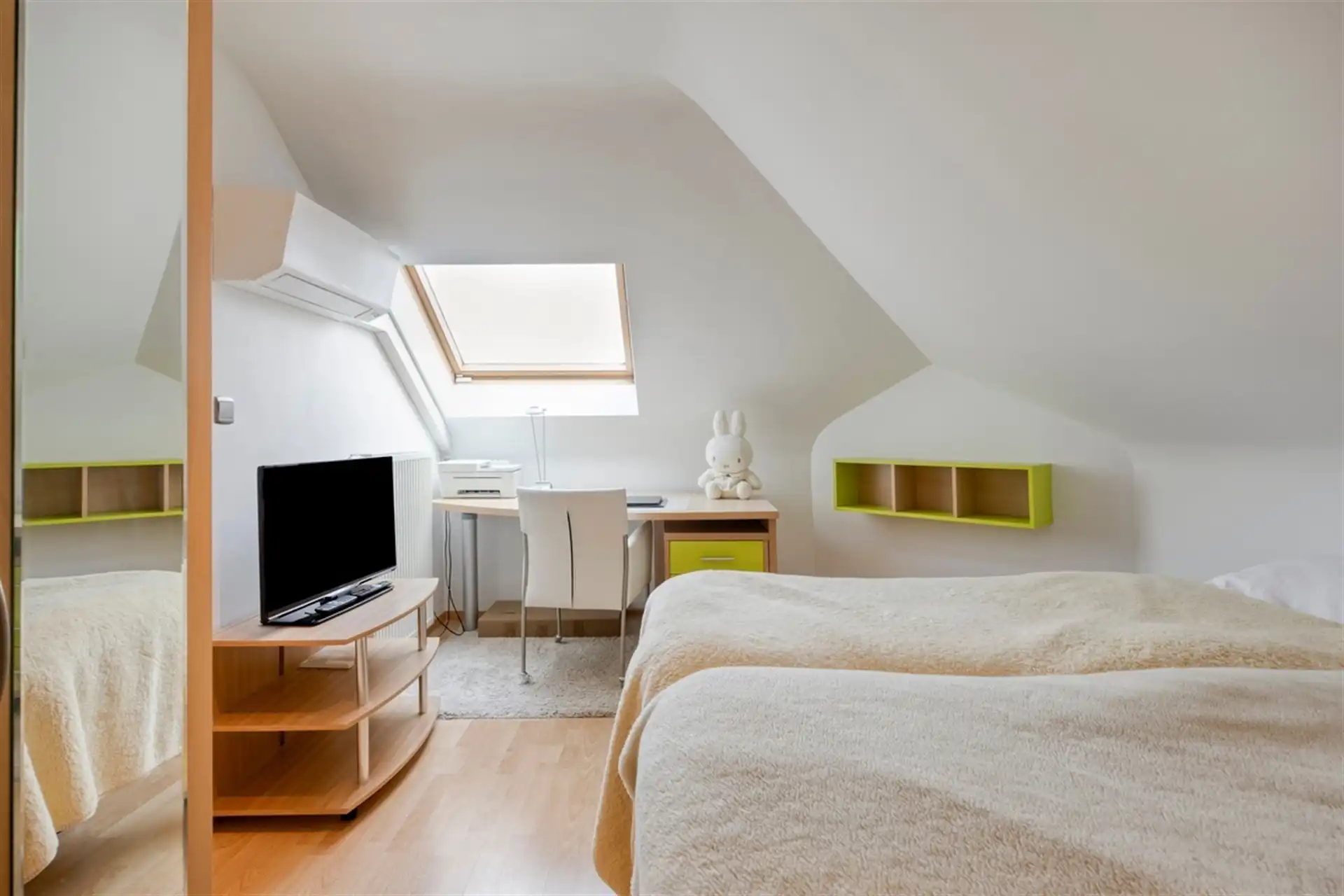 Rustig gelegen open bebouwing met moderne afwerking foto 24