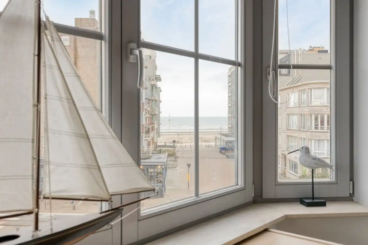 Charmant appartement met 2 slaapkamers en zijdelings zeezicht foto 11