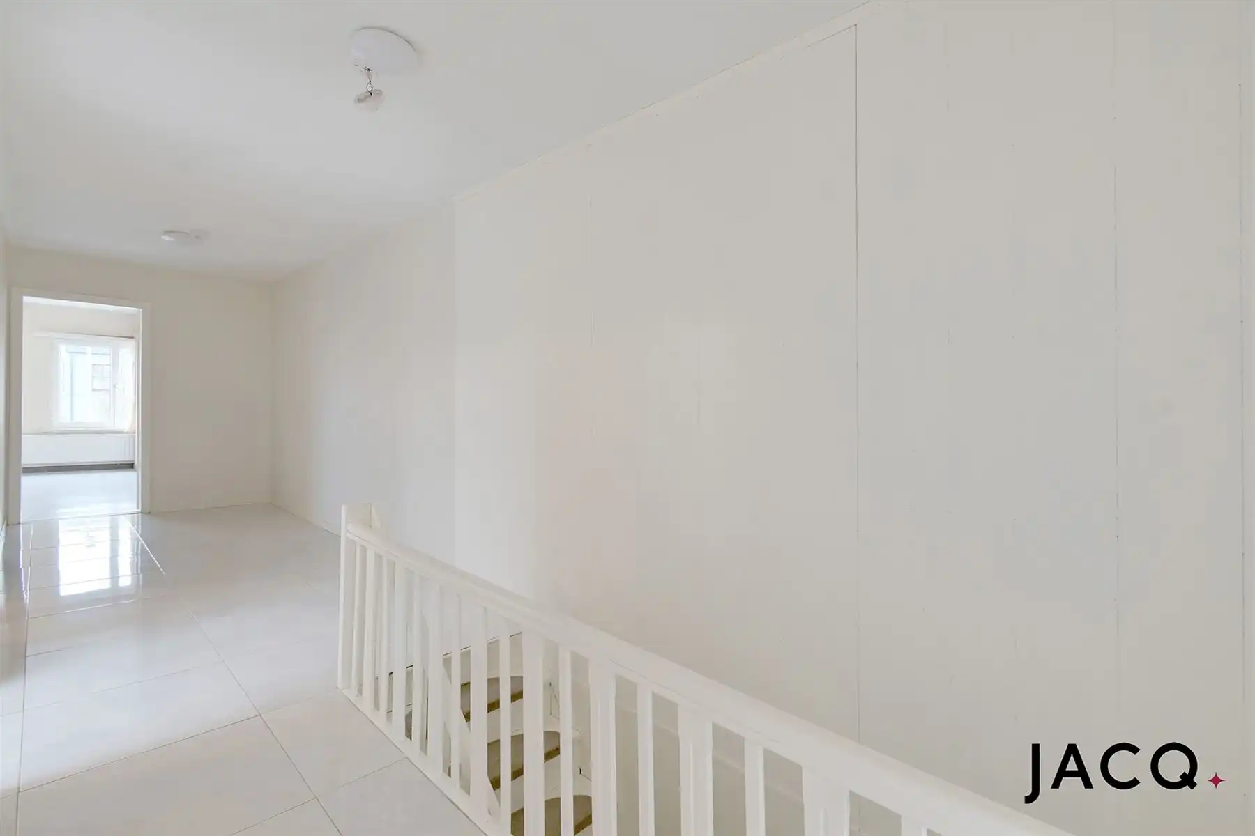 Ruime woning met 4 slaapkamers en tuin te Nijlen! foto 8
